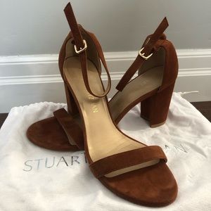 Stuart Weitzman NUNAKEDSTRAIGHT brown suede sandal